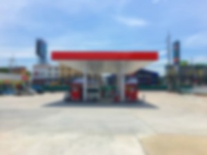 estacion-de-servicio-de-combustible-resumen-borroso_1203-2811