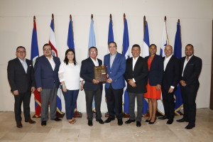 Ministro Turismo RD entrega presidencia Pro Tempore a Belice