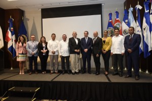 Ministros de Turismo de la Región SICA, abril 2018, Santo Domingo