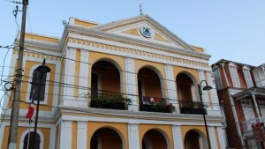 Ayuntamiento-Puerto-Plata-04-777x437