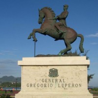 Gregorio-Luperon-ESTATUA-672x372