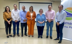 Embajadora del Reino Unido (2)