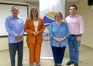 Embajadora del Reino Unido (3)
