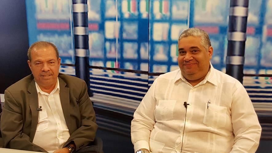 Michel Musa demanda que sean echados de las playas de Puerto Plata los molestosos vendedores ilegales