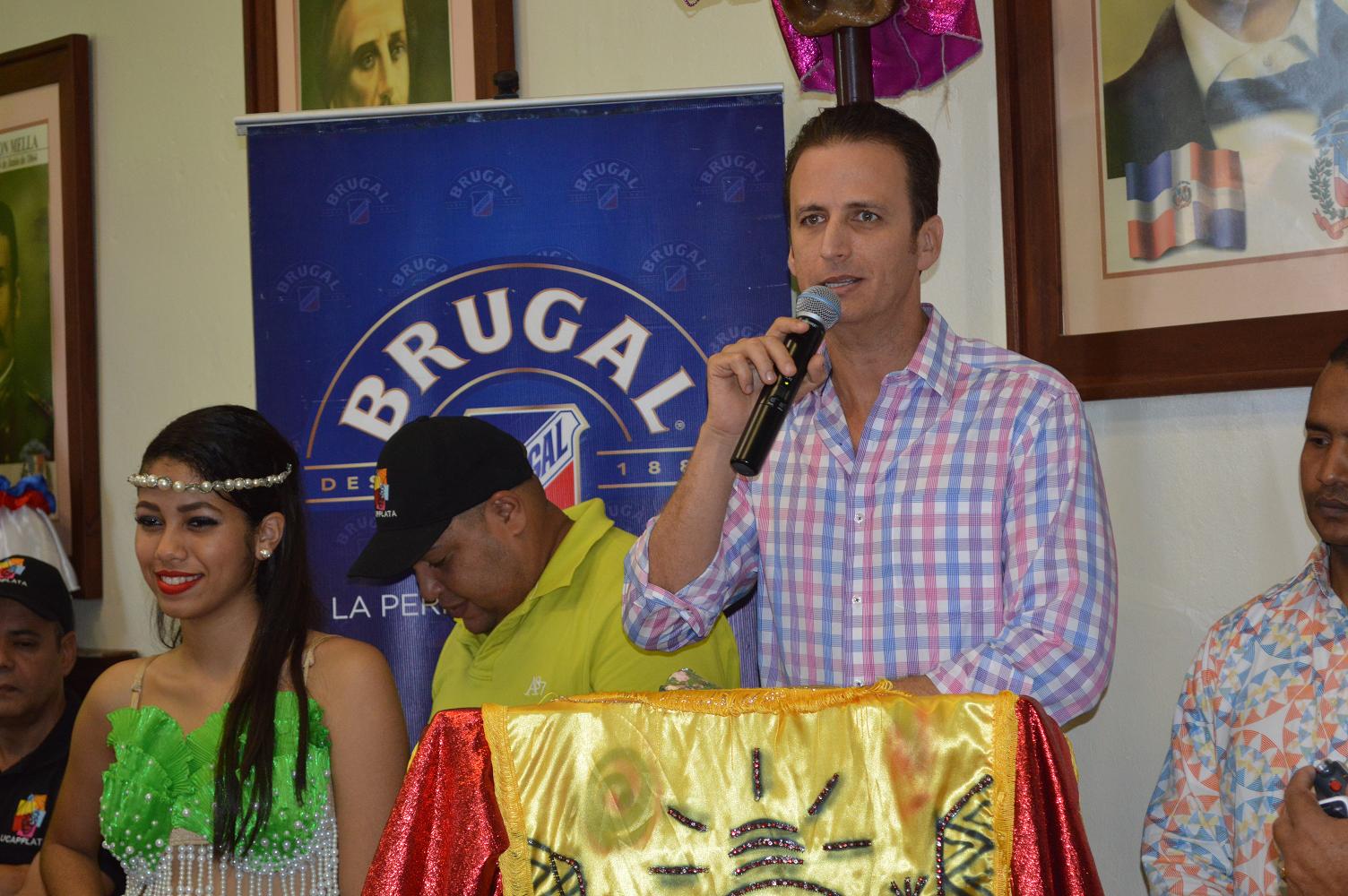 Alcalde Walter Musa anuncia respaldo y solicita apoyo al Carnaval