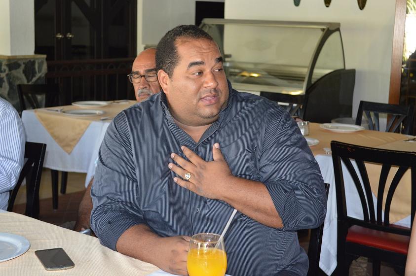 Comerciante Niño Jimenez solicita a Amet educar mas y multar menos