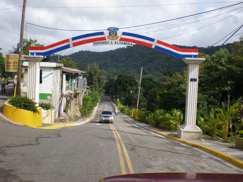 Liga de Softbol Puerto Plata hará quermese este domingo en el Club de Altamira para recaudar fondos
