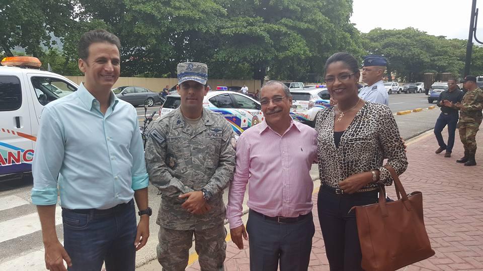 Director de Cestur entrega ambulancia y lacha a autoridades de PP