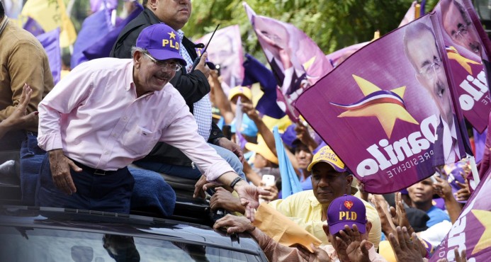 ¿Voto cautivo? Los que están en nómina y los que tienen tarjetas son 23% del padrón de 2016