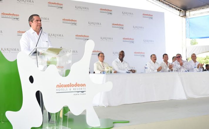 Ministro Turismo dice República Dominicana va por buen camino