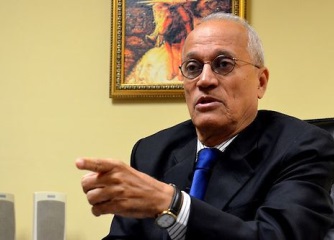 Andrés L. Mateo destaca virtudes del profesor Juan Bosch