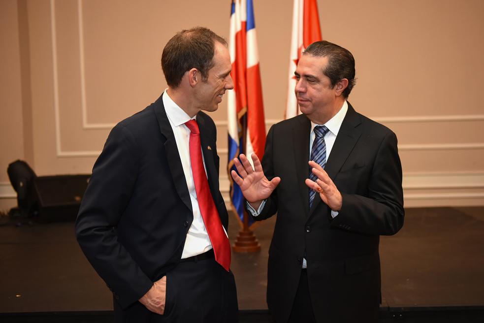 Ministro de Turismo resalta contribución de Canadá en crecimiento  economía RD