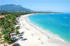 Oscar Lora critica hoteleros de Puerto Plata por cobros adicionales a turistas