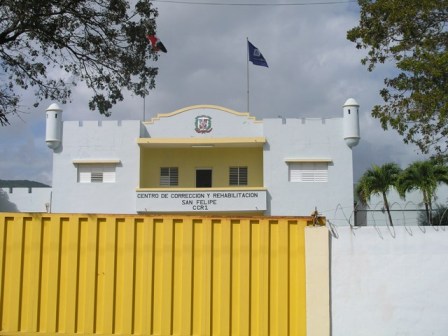 Imponen seis años de prisión contra un hombre acusado de robar a Españoles