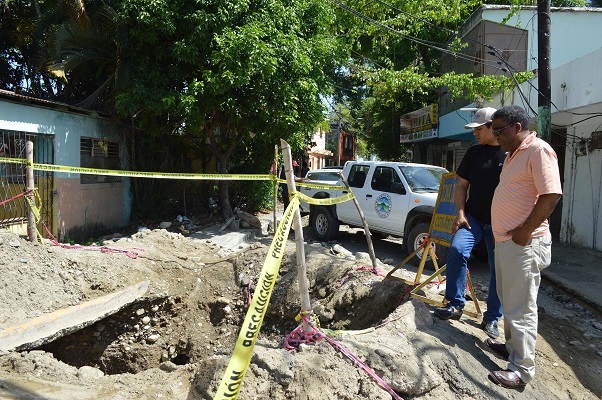 Coraapplata repara averías afectaban suministros de agua en el centro y otros sectores de PP