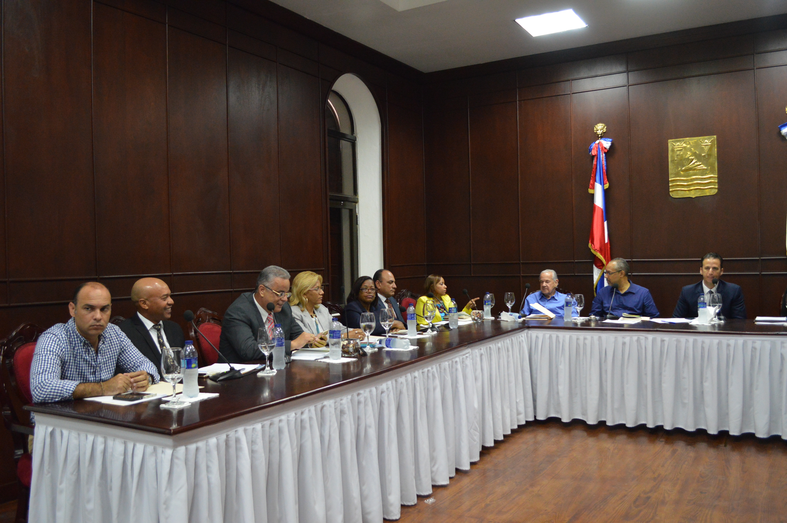 Presidencia del concejo edilicio de PP designa treinta y nueve comisiones y sus presidentes