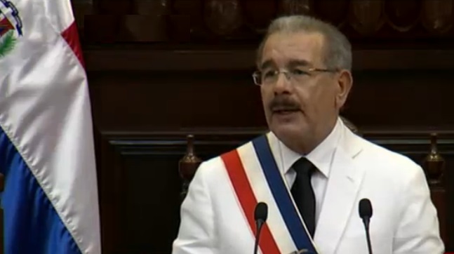 Danilo afirma ha habido reducción pobreza; promete más “grandeza”