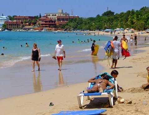 Comandante policía ordena controlar delincuencia y prostitución en Sosúa