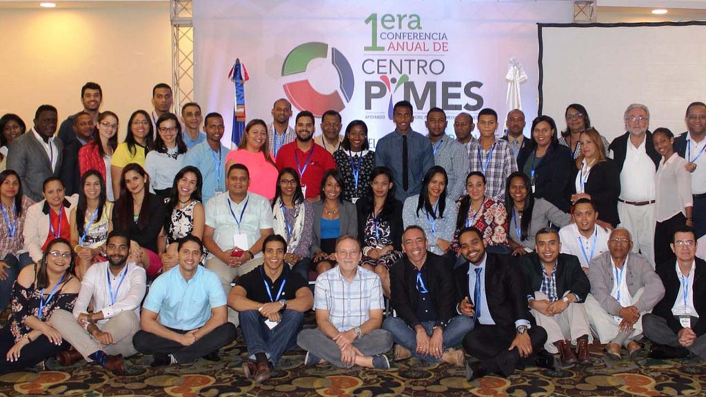 Centros Pymes brindan asesoría a microempresarios para impulsar sus negocios