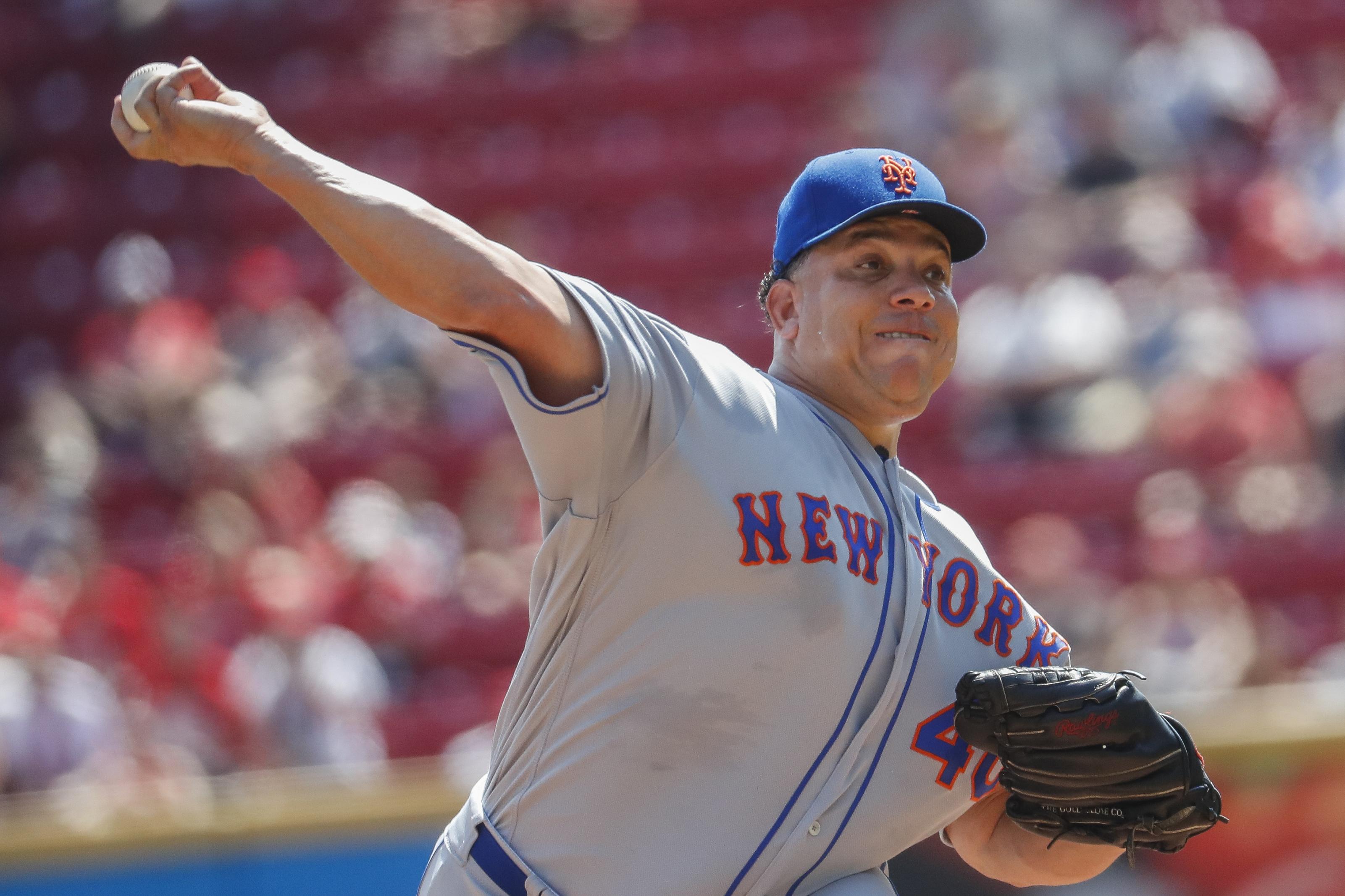 Bartolo Colón guía con su pitcheo victoria de Mets en Cincinnati