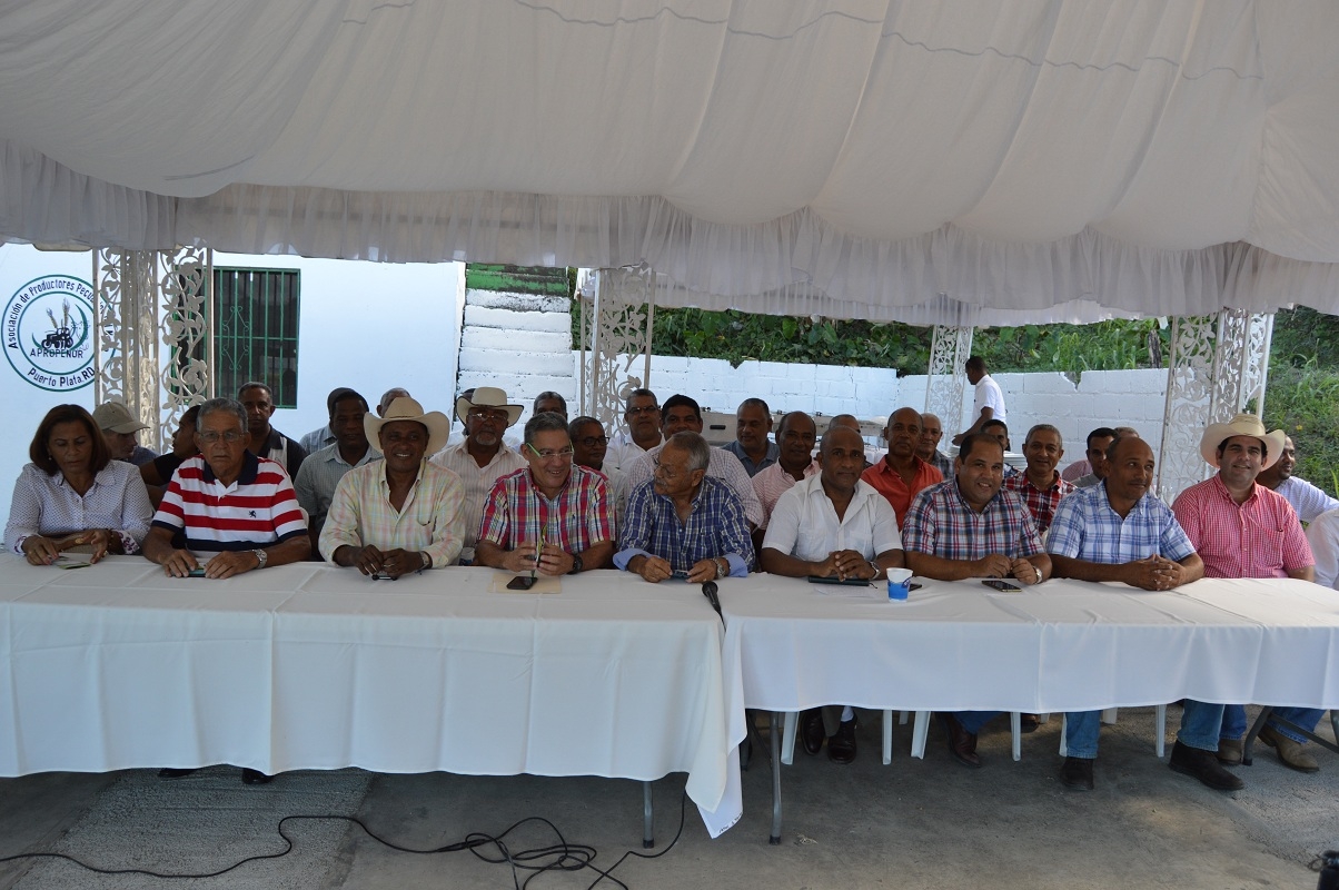 Con integración masiva de destacados productores pecuarios  del norte , nace APROPENOR