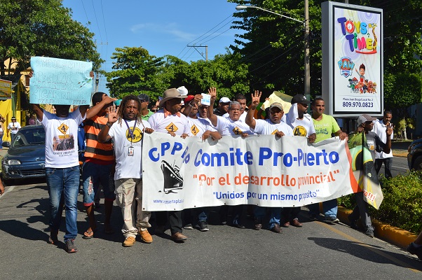 Transportistas respaldan caminata a favor de carretera PP-Navarrete