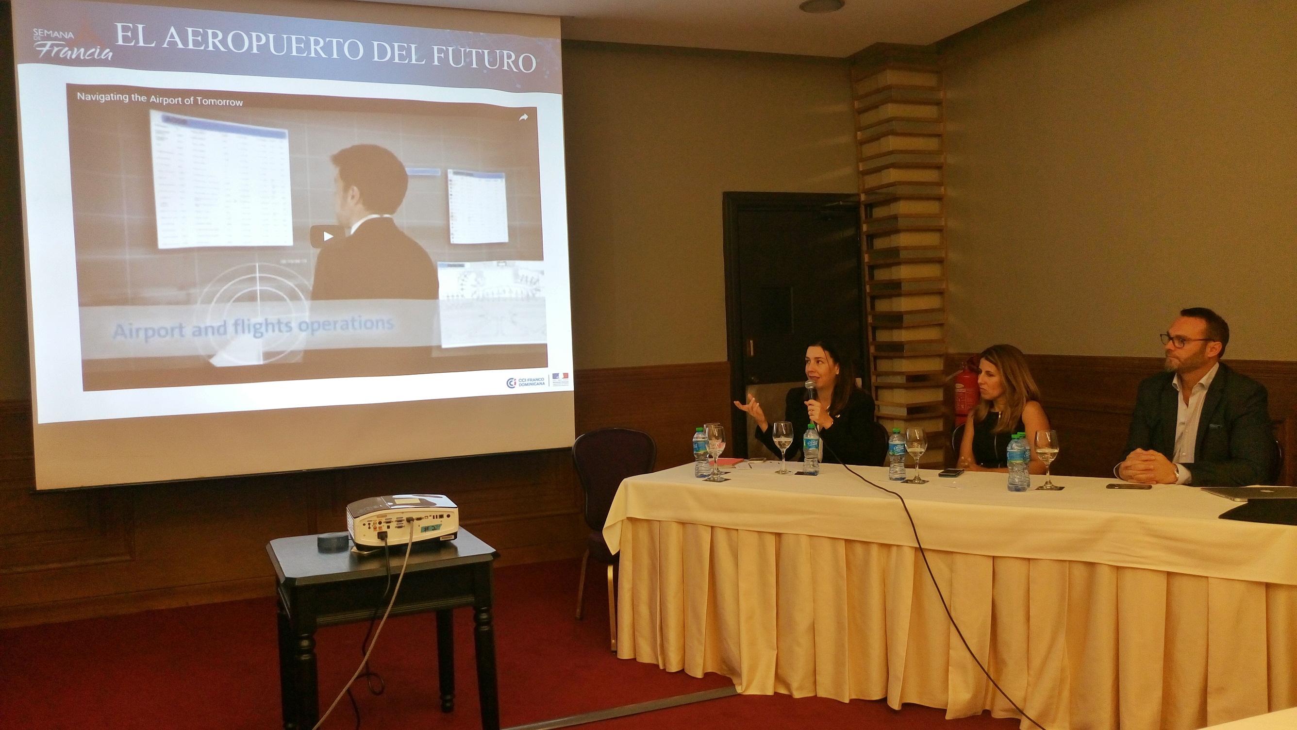 Aerodom apuesta a la experiencia de VINCI Airportspara renovarse