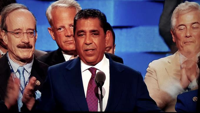 Senador de origen dominicano logra escaño en Cámara de Representades