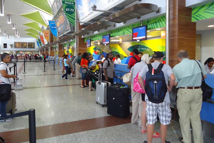 Turistas internacionales no cancelaron reservaciones por mal tiempo en Puerto Plata