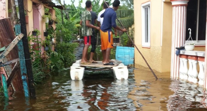 Defensa Civil reporta 1,488 viviendas anegadas anoche en Puerto Plata