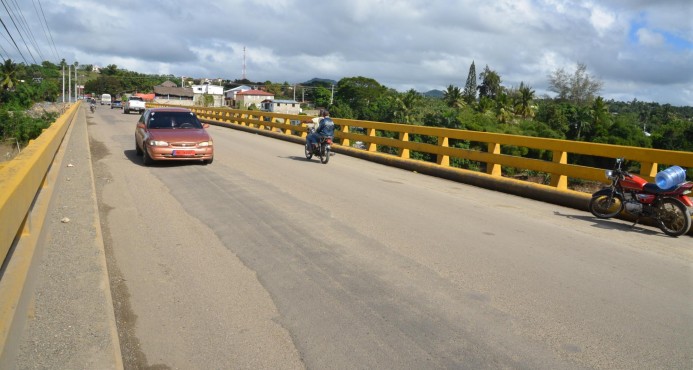 Obras Públicas habilitó el puente Imbert para transitar en doble sentido