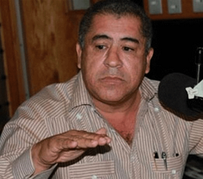 Percival Peña denuncia está siendo asediado, pide lo dejen llorar y enterrar a su hijo