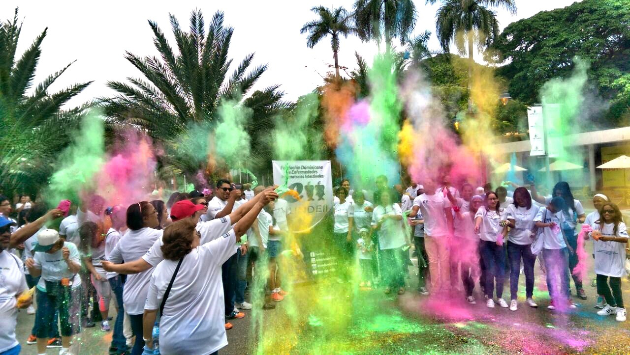 FUNDEII REALIZA IV CAMINATA  POR PACIENTES DE ENFERMEDADES INFLAMATORIAS INTESTINALES EN RD