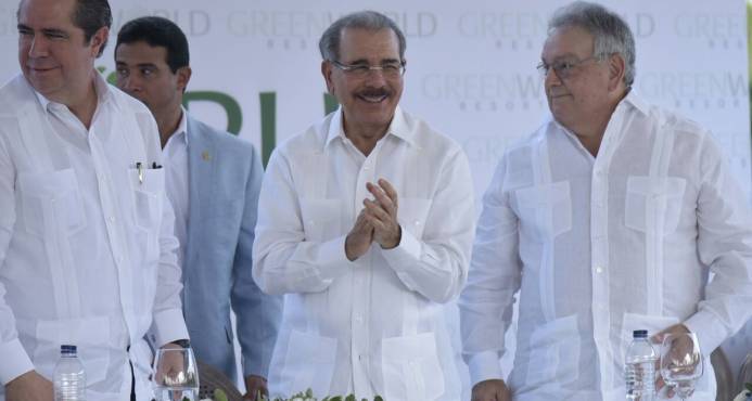 Presidente Medina revela potencial del turismo para crear empleos de calidad y fortalecer seguridad social