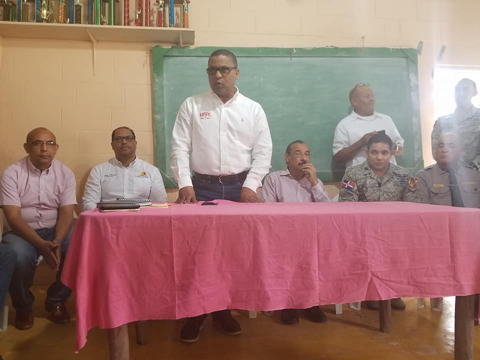 Viceministro de Obras Públicas promete inicio de construcción aproches puente de los Caños Maimón próxima semana