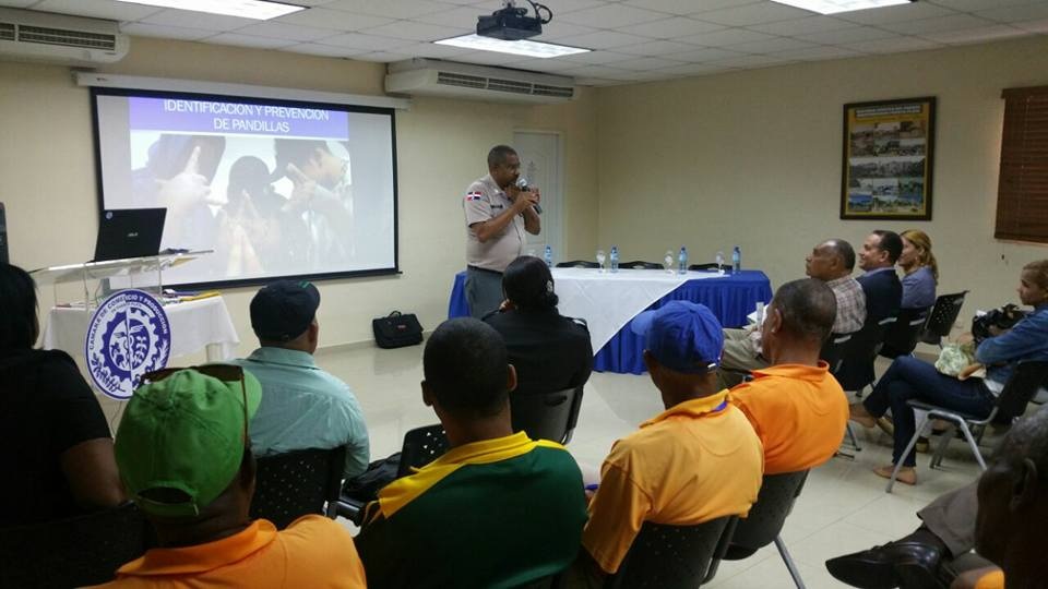 Cámara de Comercio de PP y PN ofrecen charla sobre Prevención e identificación de pandillas juveniles