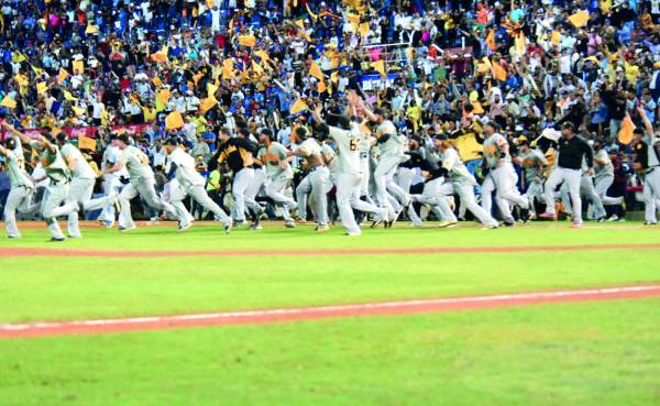 Águilas campeón! Logra corona 21