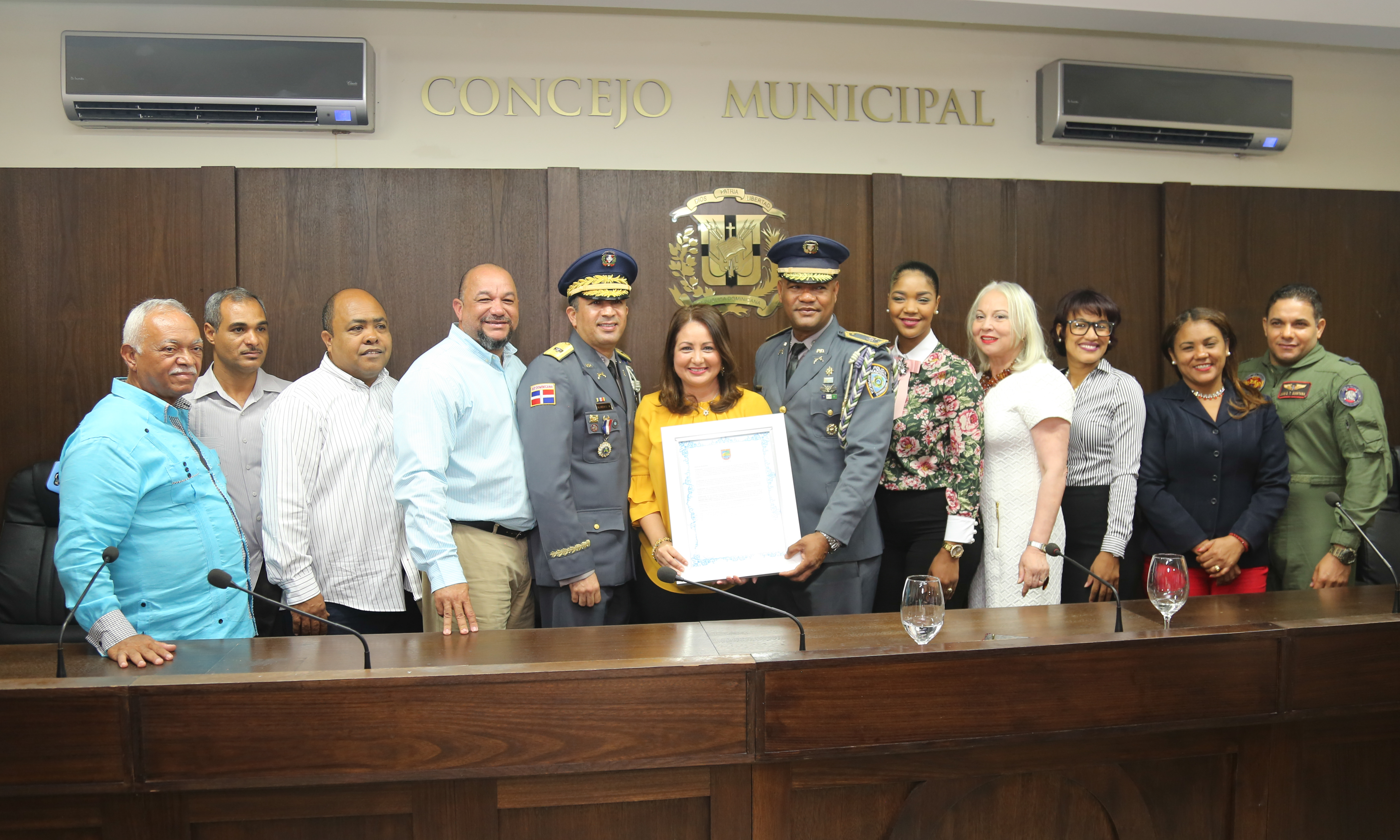 Sala Capitular de Sosúa reconoce al Coronel Brito Melo como Hijo Distinguido de la ciudad