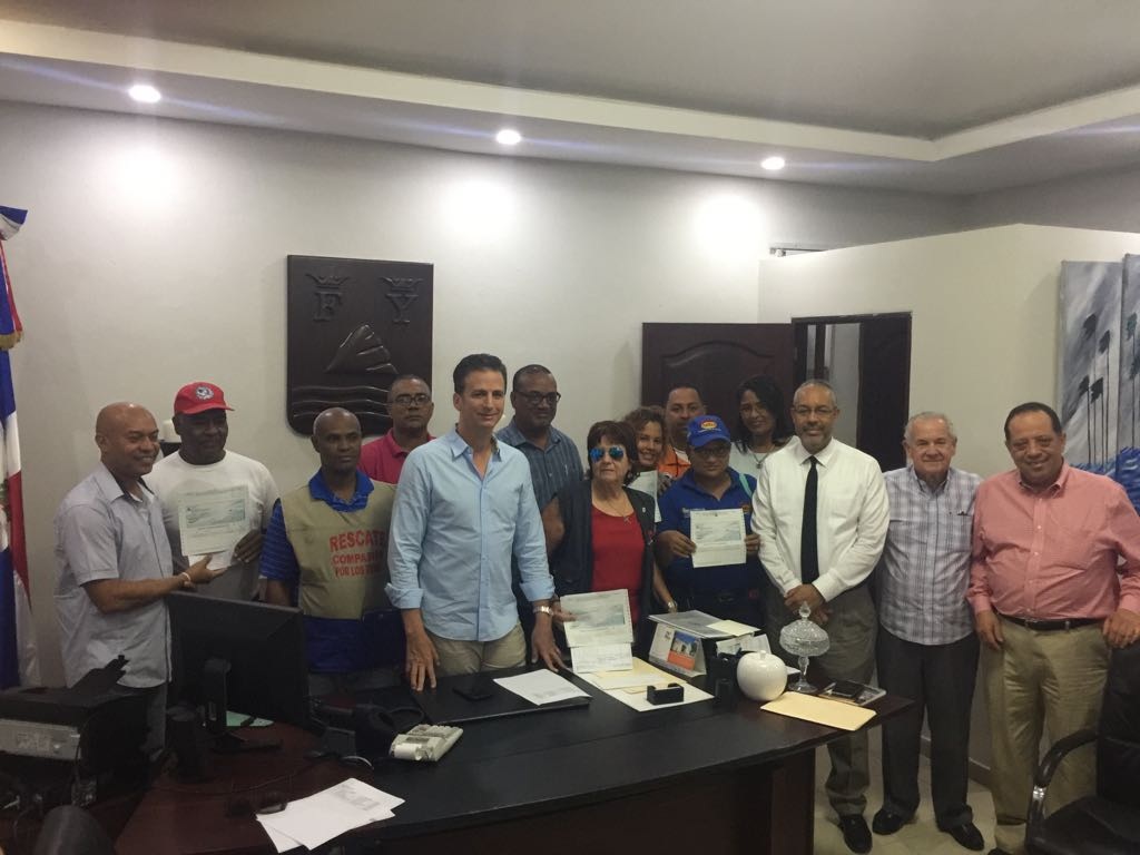 Alcalde Walter Musa entrega recursos a organismos socorristas para operativo Semana Santa