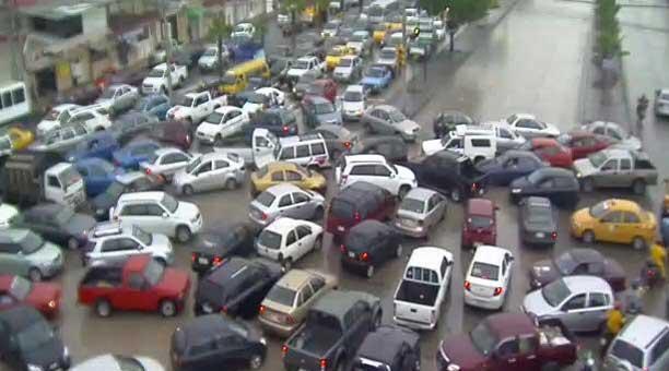Tránsito Vehicular Gran Problema