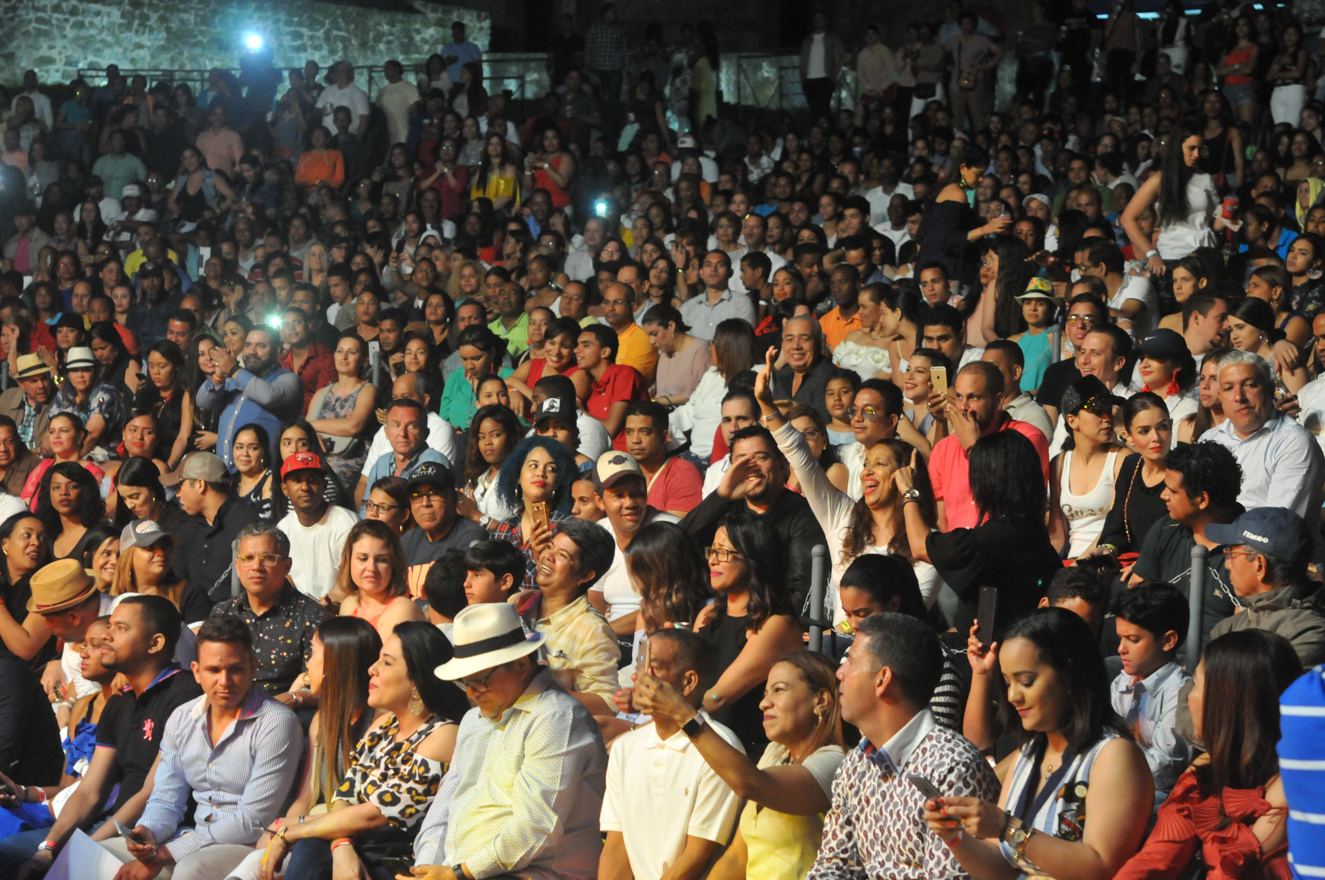 Desbordante alegría en primer aniversario Anfiteatro Puerto Plata