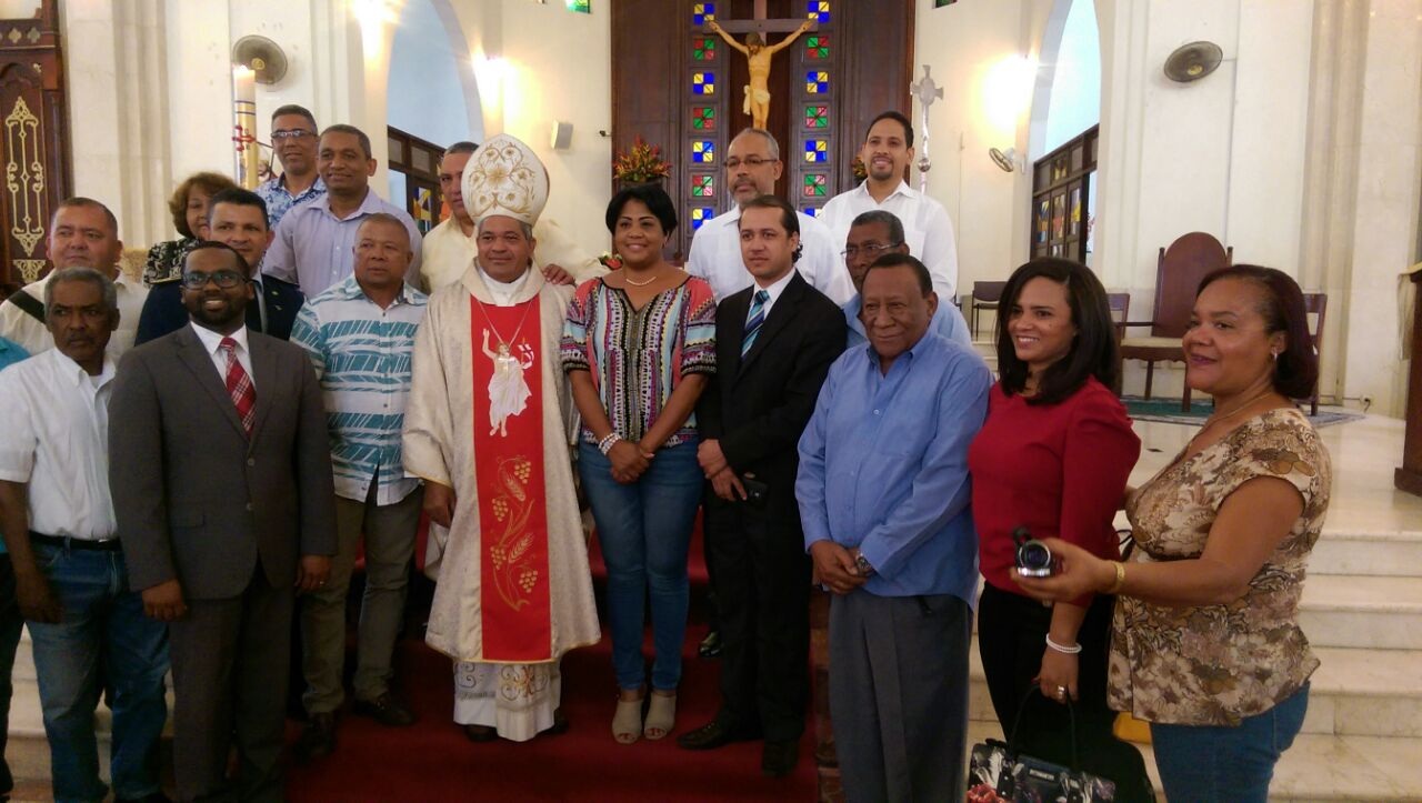 Periodistas puertoplateños conmemoran el Día del Periodismo