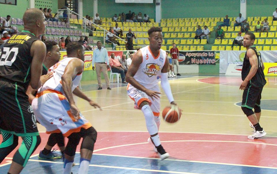 Continúa hoy miércoles en doble jornada el baloncesto superior de Puerto Plata