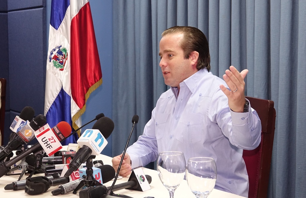 Paliza: “Vertedero a cielo abierto amenaza desarrollo del destino turístico Puerto Plata”