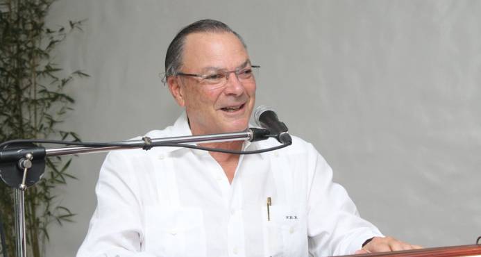 Rainieri sugiere programa ambiental en Puerto Plata; dice turistas prefieren turismo de naturaleza