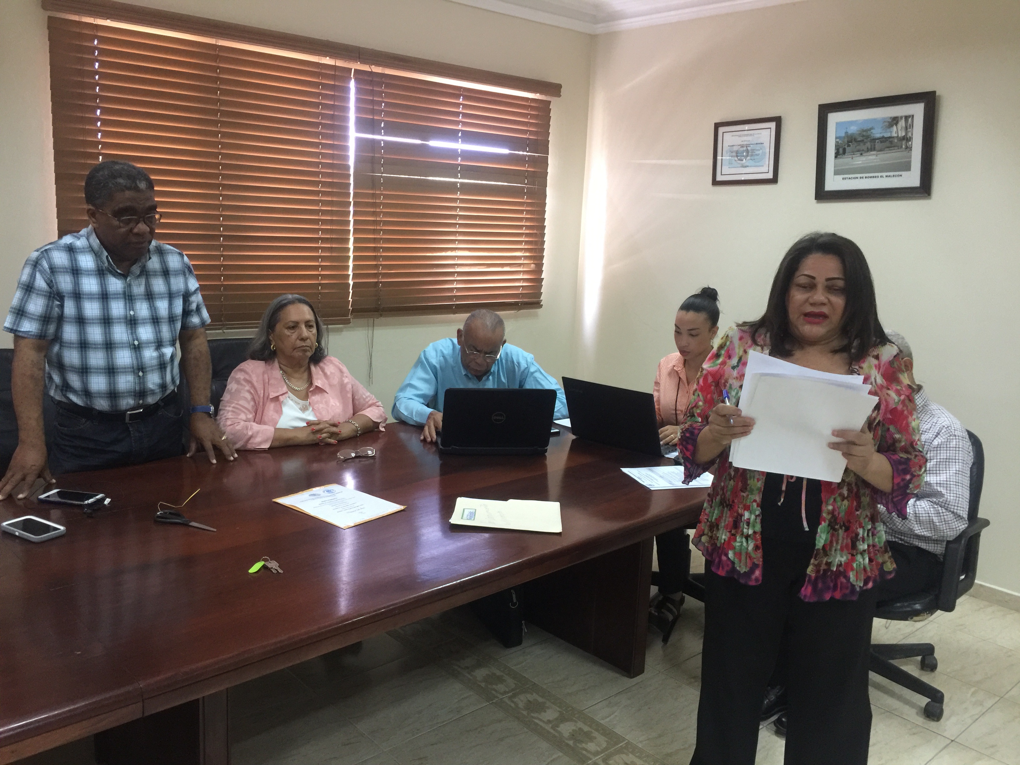 Realizan proceso de comparación precios para rehabilitar tanques para agua de los Bordas, las Maras y la Llanada