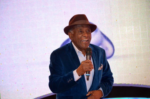 Ministro de Turismo lamenta fallecimiento de Joseito Mateo