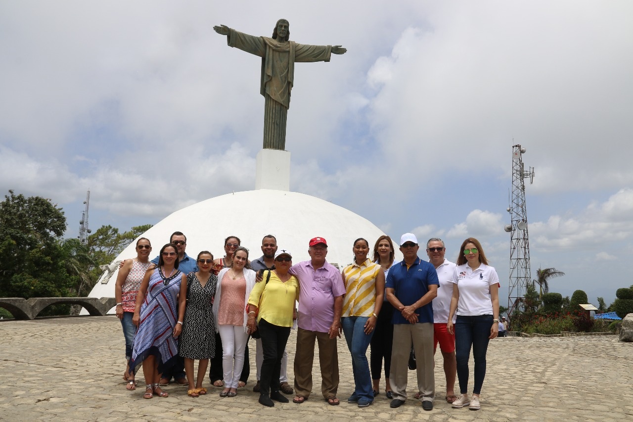 Ministros de Turismo centroamericanos valoran como positiva reunión CCT y CATA en Puerto Plata