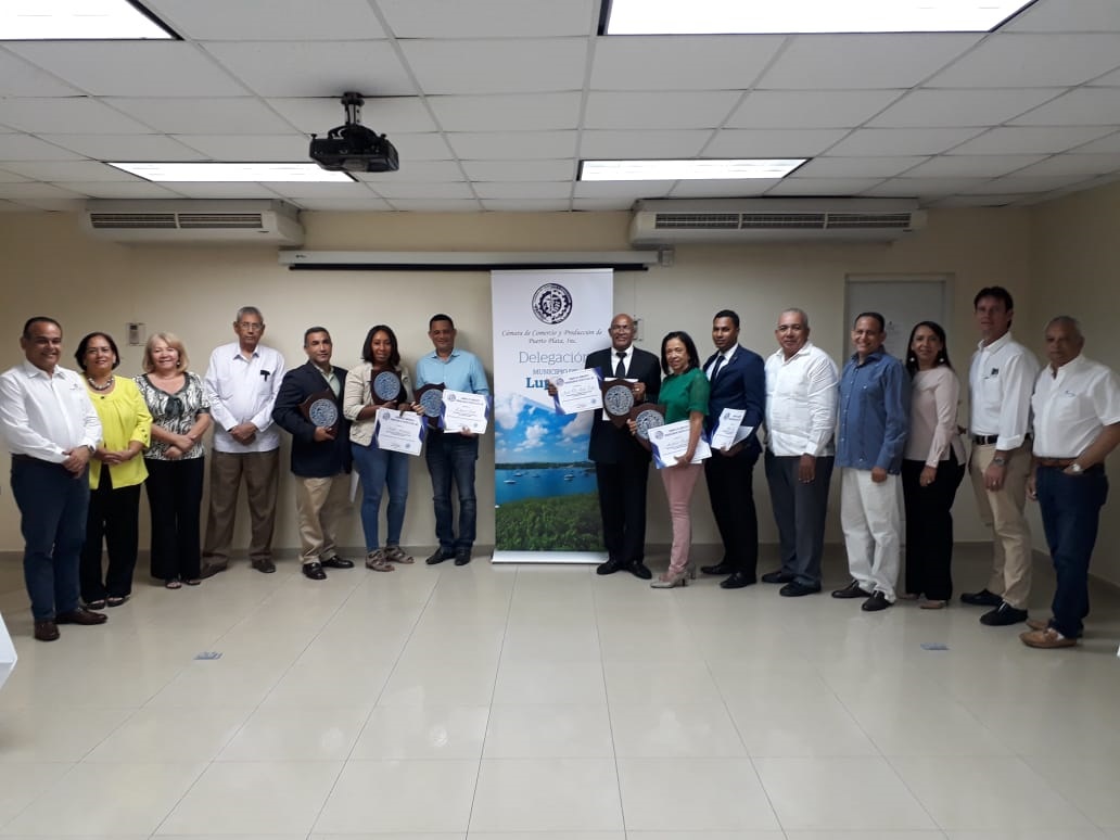 Cámara de Comercio de Puerto Plata juramenta su delegación del municipio Luperón