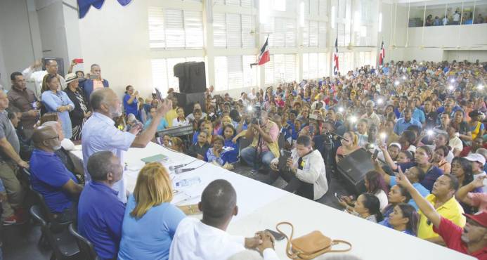 Guerra política por la ADP; ha manejado 734 millones